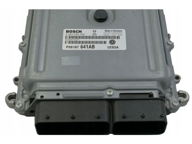 Блок управления двигателя P05187641ABUE9DA, 0281014752   Jeep Wrangler