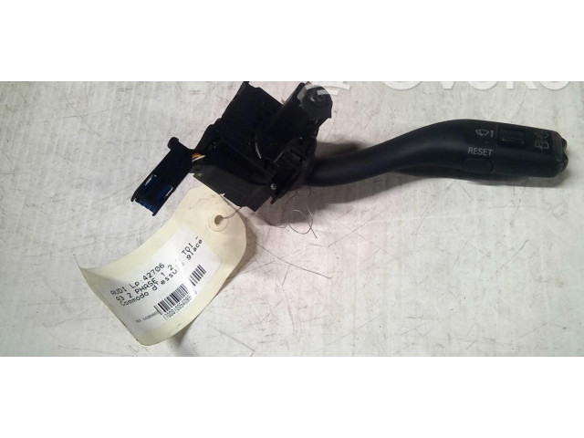 Ручка стеклоочистителей 8P0953519A Audi A3 S3 8L