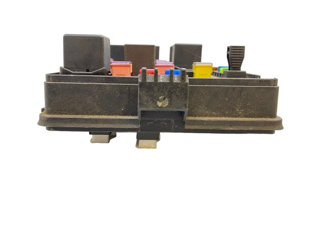 Блок предохранителей 03MY100A, 03K09D SsangYong Rexton