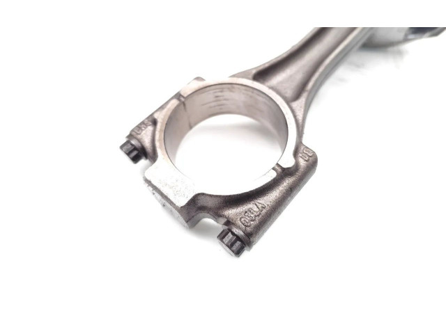 Поршень с шатуном CLHA CLHA Skoda Octavia Mk3 (5E)