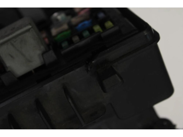 Pojistková skříňka Chevrolet Cruze 2012