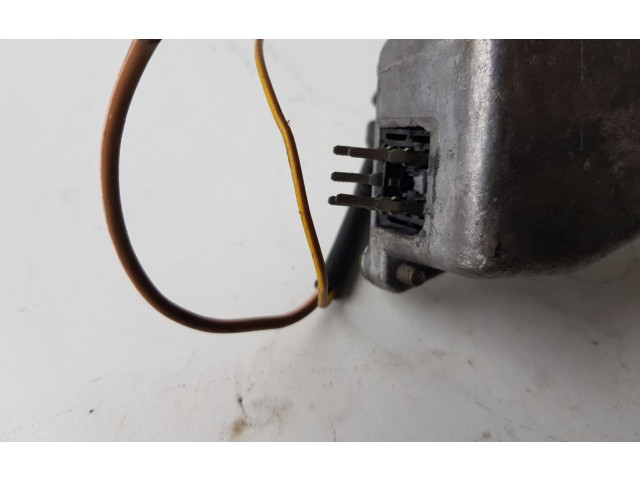 Vstřikovač 0438201051 Rover 200 XV