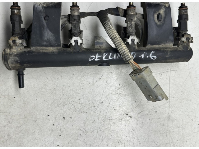 Vstřikovací lišta 0280158057 Citroen Berlingo 5FK (EP6CB)