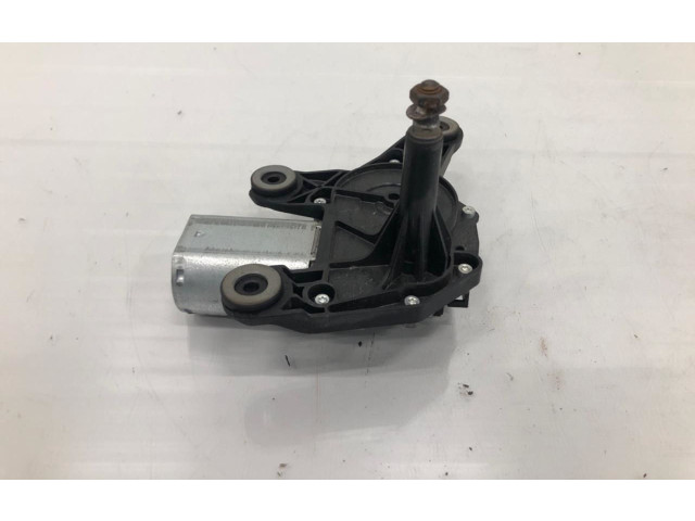 Моторчик заднего дворника 95513477 Opel Combo D