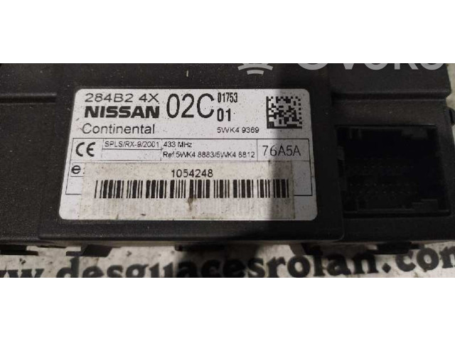 Pojistková skříňka Řídící jednotka BSM 5WK48883 Nissan Navara 2010