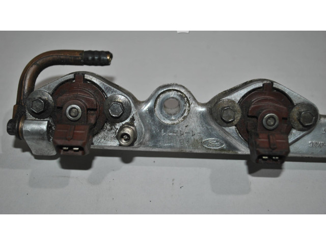 Топливная рампа 95XF9D280AB Ford Galaxy