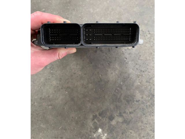 Řídící jednotka 04L907309K Volkswagen Caddy 2017