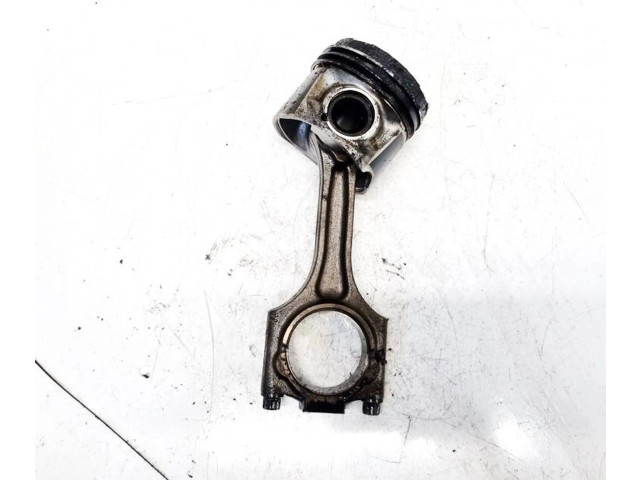  Поршень с шатуном    Volvo XC90  