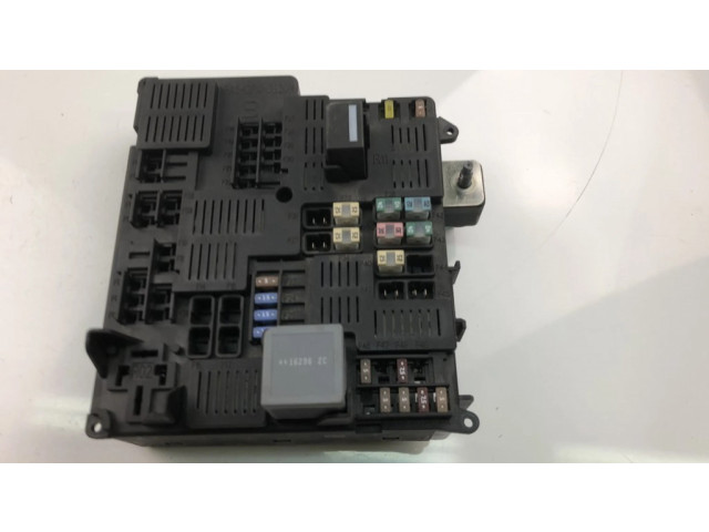 Pojistková skříňka 31473570 Volvo XC90 2019