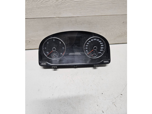 Панель приборов 2K0920876A, VDD0241507   Volkswagen Caddy       