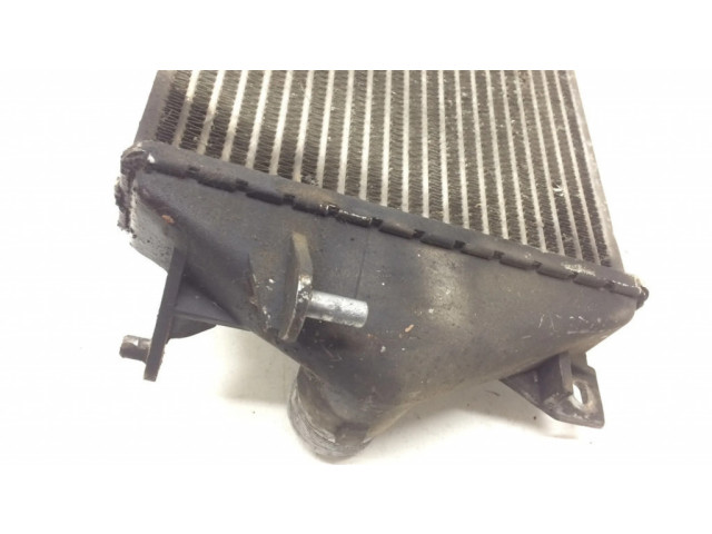 Интеркулер ESR3777 Land Rover Discovery 2.5