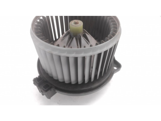 Вентилятор печки    2727000120   Daihatsu Sirion