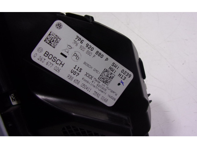 Přístrojová deska Volkswagen Touareg II 2011 7P6920880P, 7P6920880