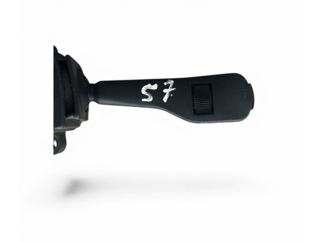 Ручка стеклоочистителей 61318363664, 8363664 BMW 5 E39