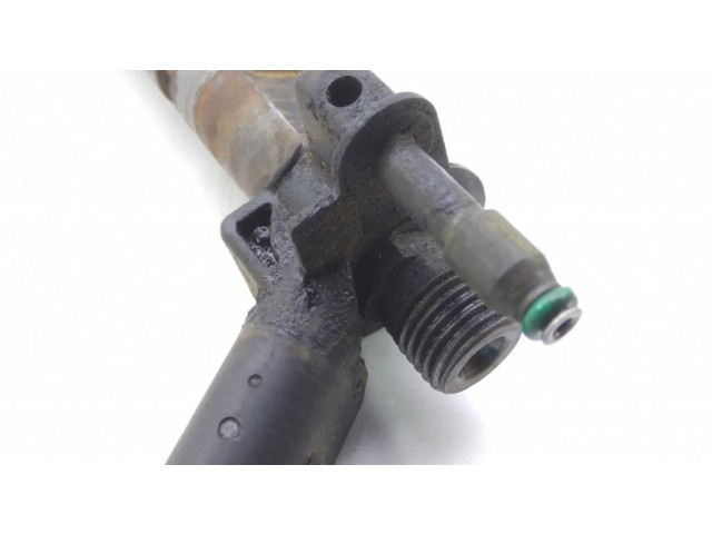 Vstřikovač 779787705 BMW 3 E92 E93 pro naftový motor 2.0