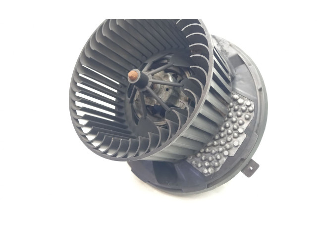 Вентилятор печки 1K1820015L, F998922Q Volkswagen Caddy
