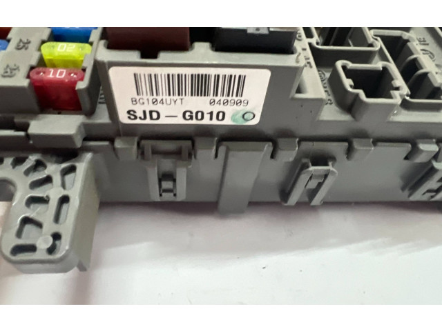 Блок предохранителей SDG010 Honda FR-V