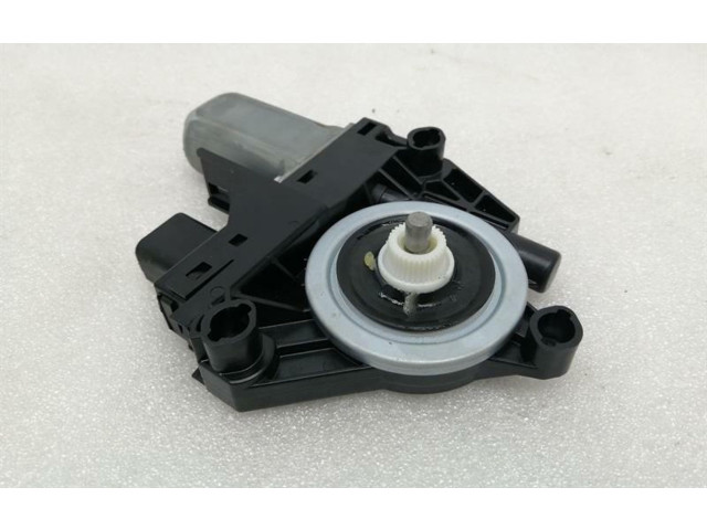 Передний двигатель механизма для подъема окон