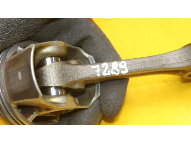 Поршень с шатуном 7289 Renault Clio IV