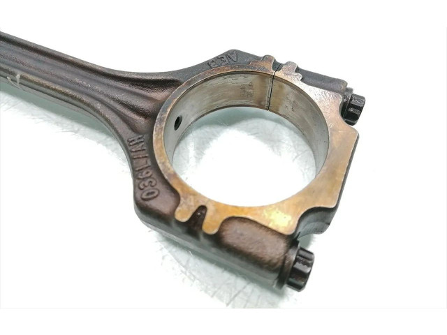 Шатун      Audi A3 S3 8P  