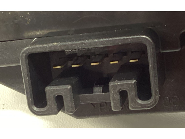 Моторчик заднего дворника 8513078020    Lexus NX