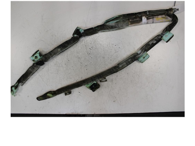 Боковая подушка безопасности    Audi RS3