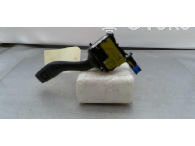 Ручка стеклоочистителей 8P0953519E9B9 Audi A3 S3 A3 Sportback 8P