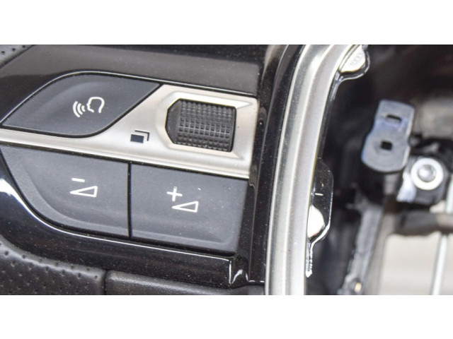 Руль Peugeot 2008 II  2019- года 98255045ZD      