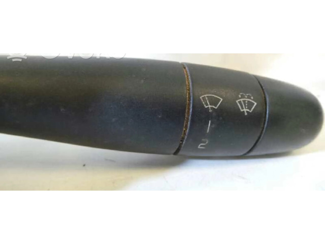 Ручка стеклоочистителей