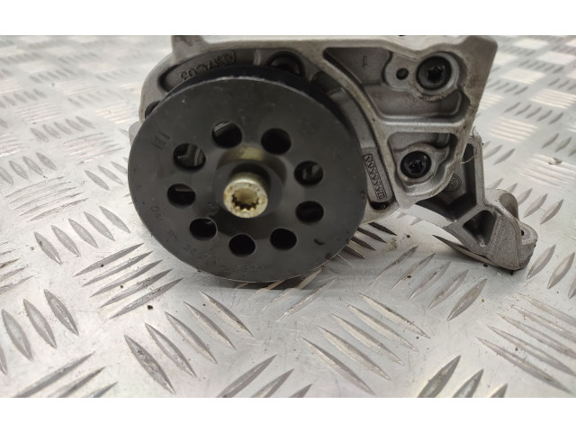 Масляный насос Cxx 04L145208D, 04l145305 Skoda Octavia Mk3 (5E)