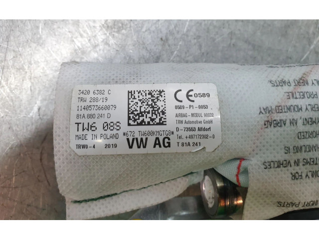 Подушка безопасности в сиденье    Audi Q2 -