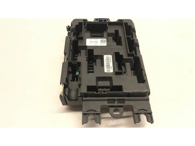   Pojistková skříňka 9261111   BMW 1 F20 F21 2012