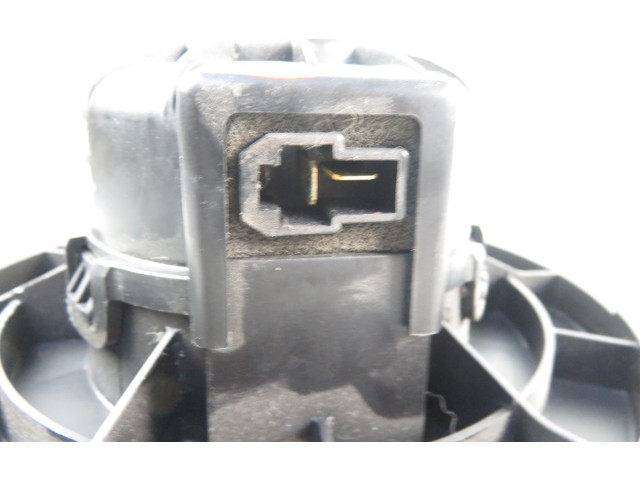 Вентилятор печки A0550184 KIA Rio