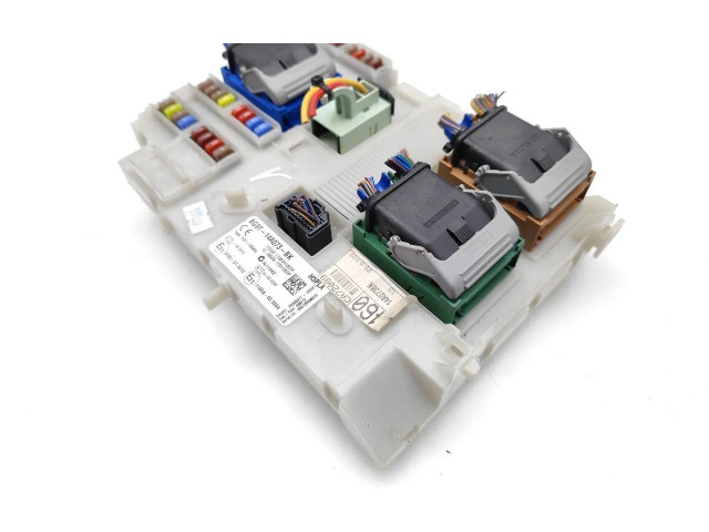 Блок предохранителей BG9T-14A073-BK Ford Mondeo MK IV