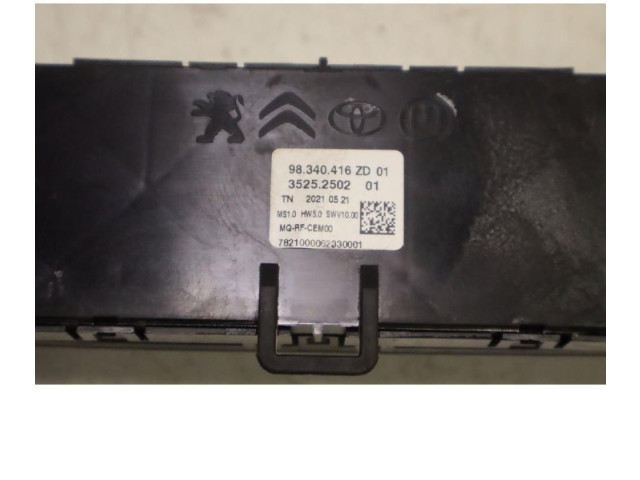 Блок управления климат-контролем 98340416ZD   Peugeot Partner III