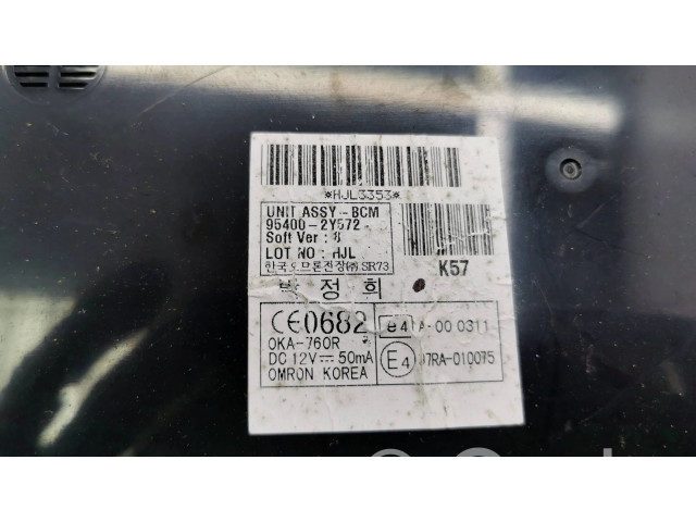 Pojistková skříňka Řídící jednotka BSM 954002Y572 Hyundai ix35 2013