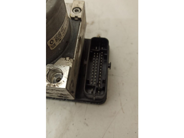 Блок АБС    Renault  Trafic III (X82)  2014 -  года