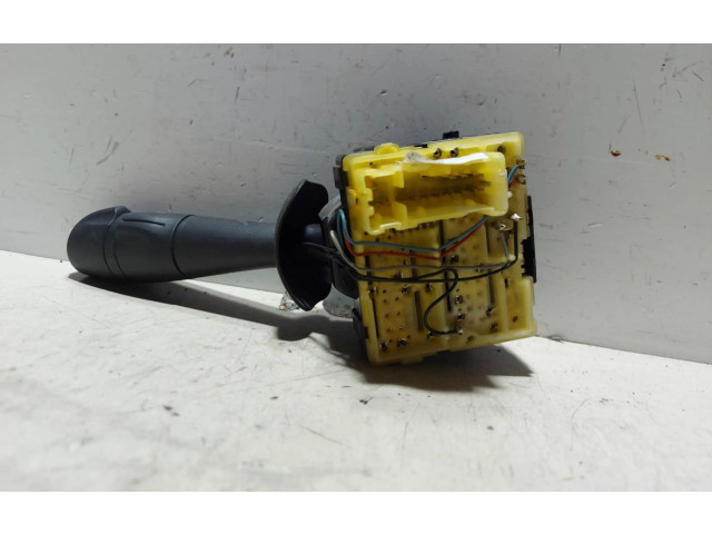 Переключатель дворников 255675887R   Renault Captur