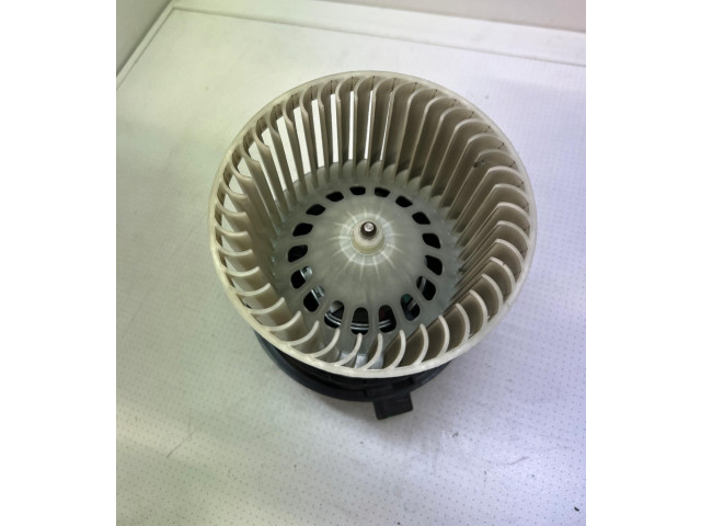 Вентилятор печки 7015011001 Peugeot 2008 II