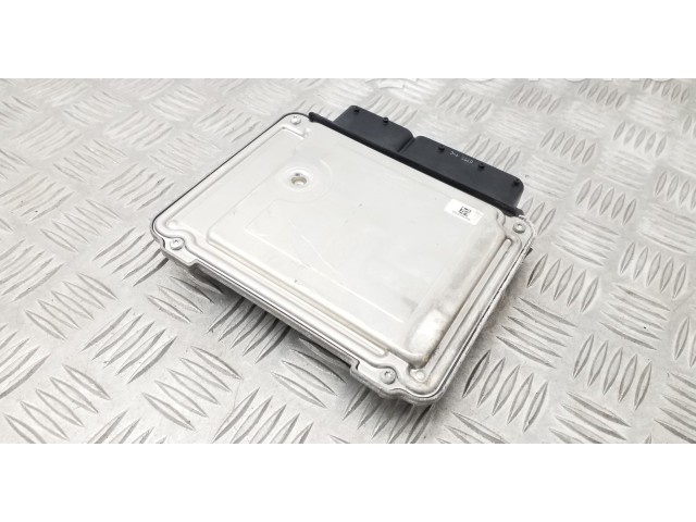 Блок управления двигателем Блок управления 03L906018QL Skoda Yeti (5L)