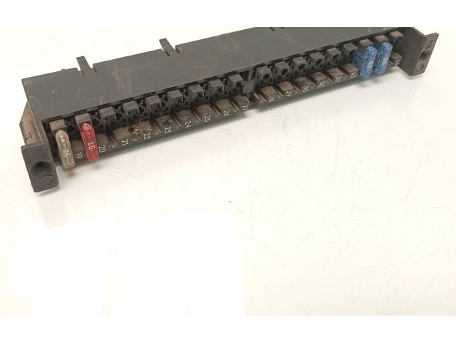 Блок предохранителей 9015450119 Volkswagen Crafter CEBB