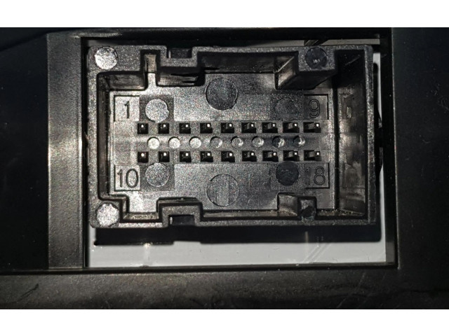 Панель приборов 52070777, 52070777   Opel Combo D       