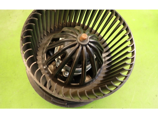 Вентилятор печки       Renault Clio III