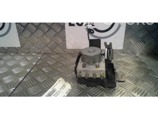 Блок управления АБС 476607694R Dacia Sandero