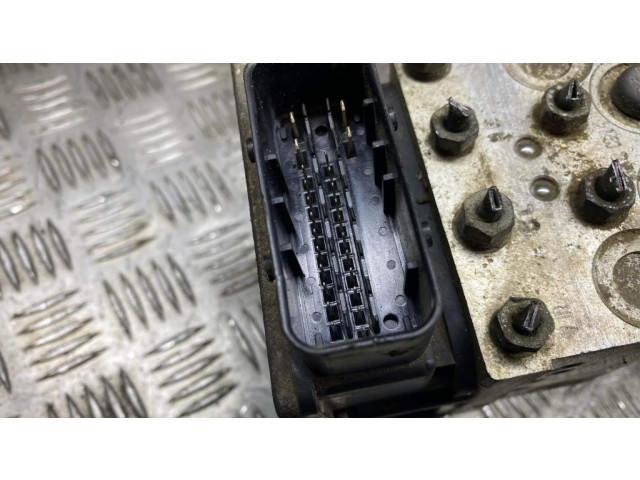 Блок АБС 09191497, 13663901 Opel Vectra C 2002-2005 года