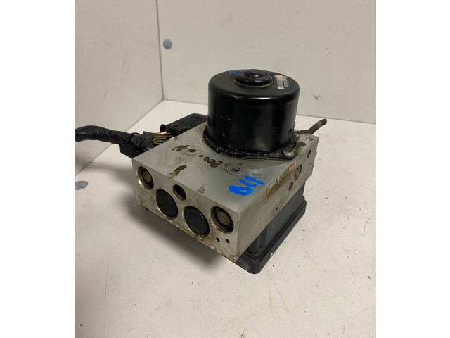 Блок АБС 8619968, 10092504023 Volvo V70 2000 - 2004 года