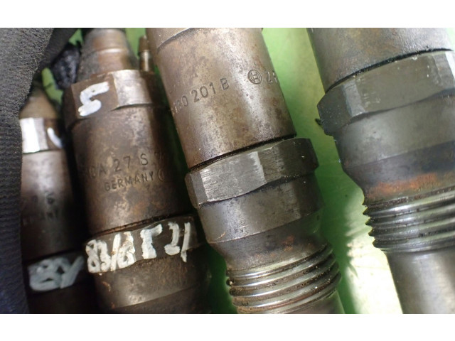 Комплект форсунок 028130201B    Volkswagen PASSAT B4   