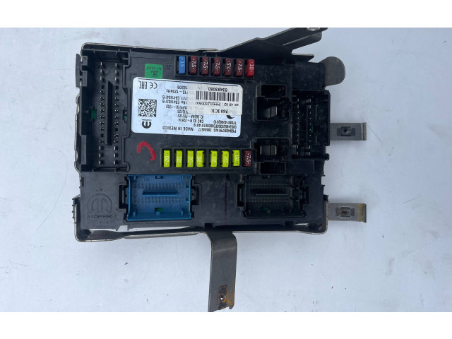 Блок предохранителей P68409791AG, 28684577 Jeep Compass