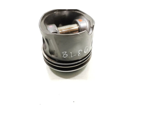 Поршень (поршни)    Opel Astra H