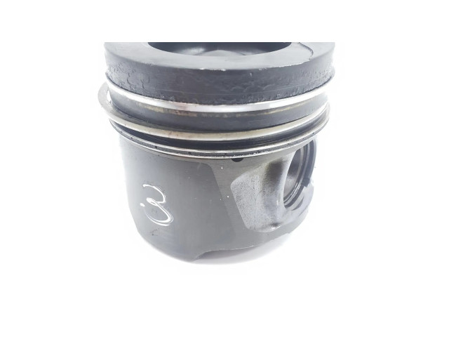 Поршень с шатуном K9K656 120A17296R, 1111AA Dacia Duster